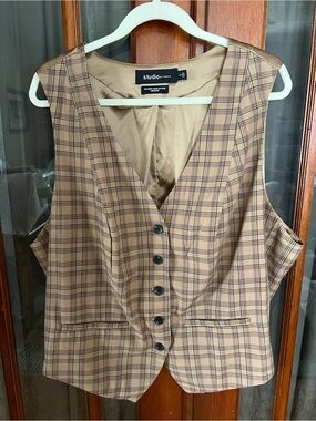 Studio by Torrid Satin-Look Camel Plaid Vest